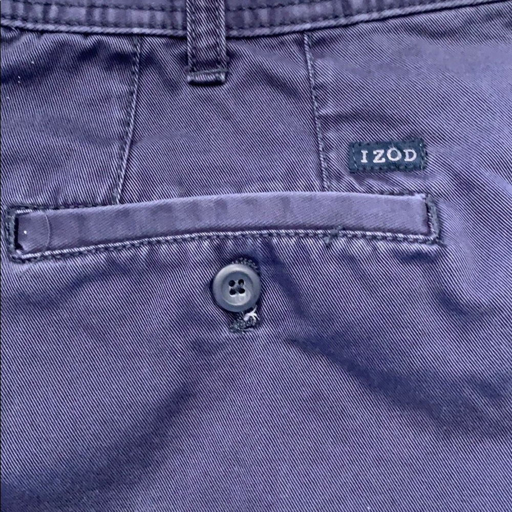 IZOD - Picture 3 of 5
